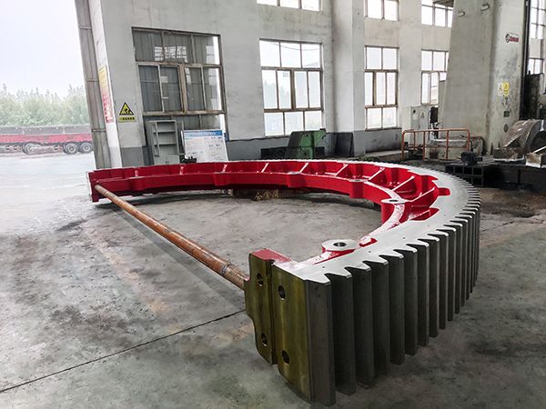 鑄鋼件加工廠家講解為何大型鑄鋼件有這個(gè)或哪個(gè)缺陷的原因？