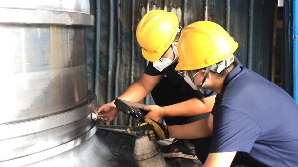 大型鑄鋼廠超聲波探傷現(xiàn)場情況如何？